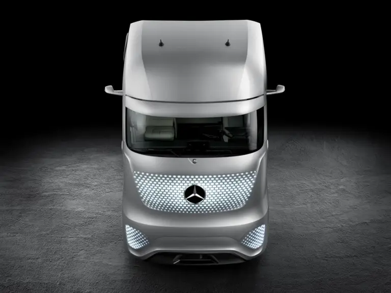 Mercedes Future Truck 2025 - 6