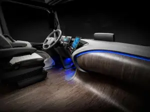 Mercedes Future Truck 2025 - 36