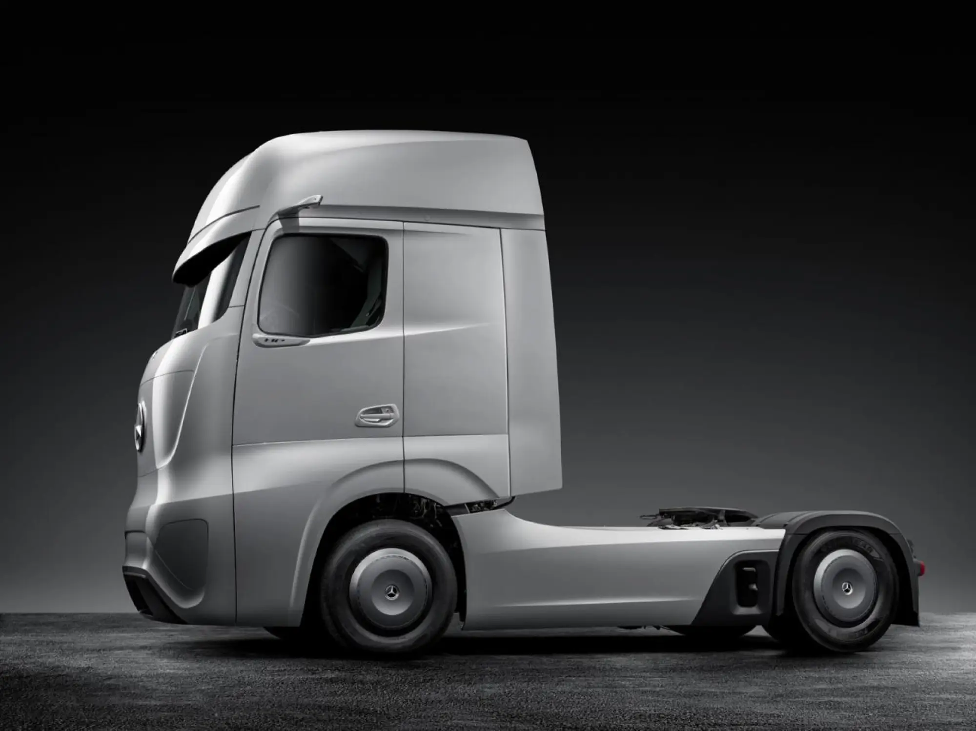 Mercedes Future Truck 2025 - 37