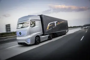 Mercedes Future Truck 2025 - 49