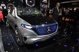 Mercedes Generation EQ - Salone di Parigi 2016