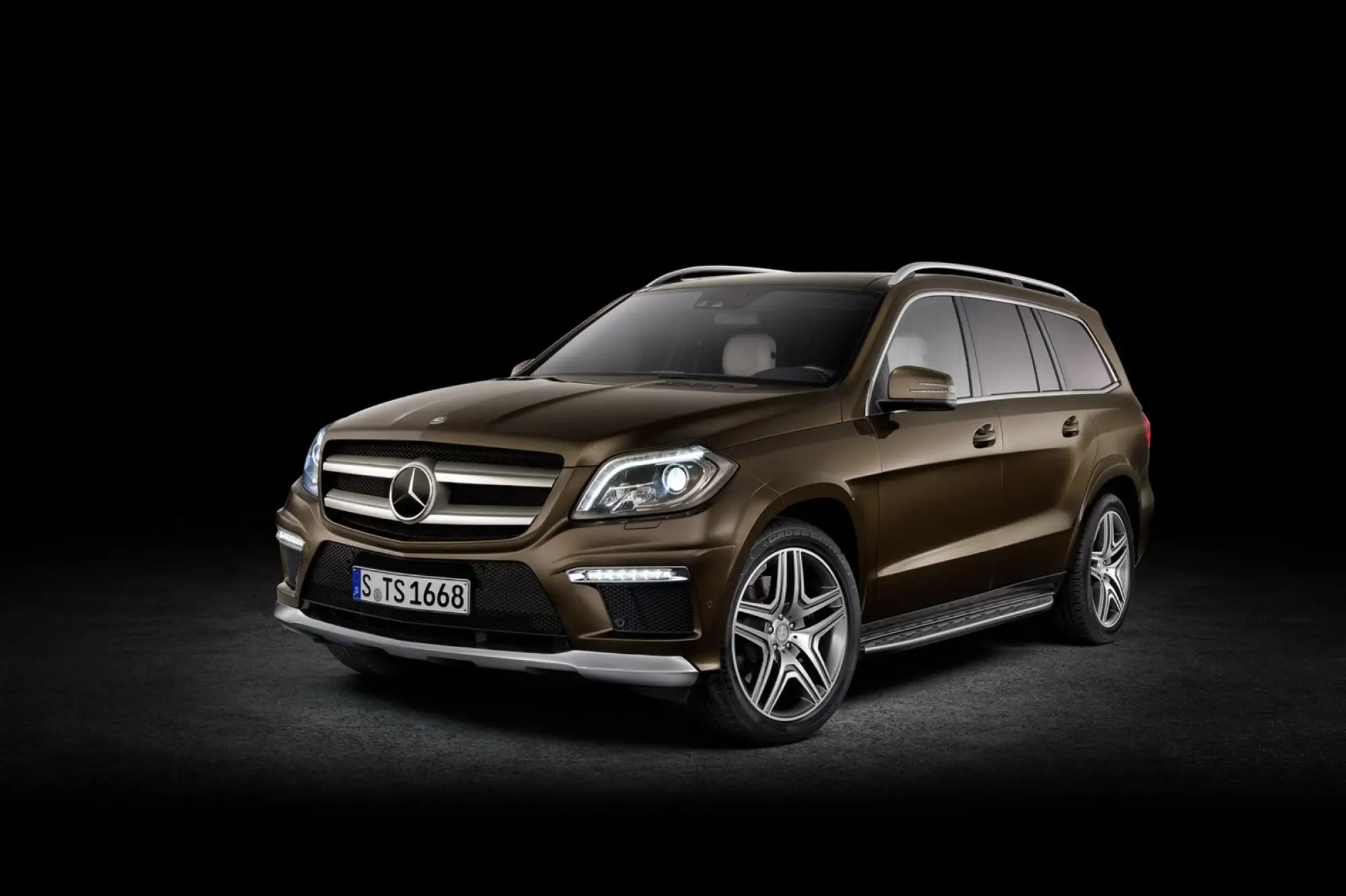 Mercedes GL 2012 foto ufficiali - 1