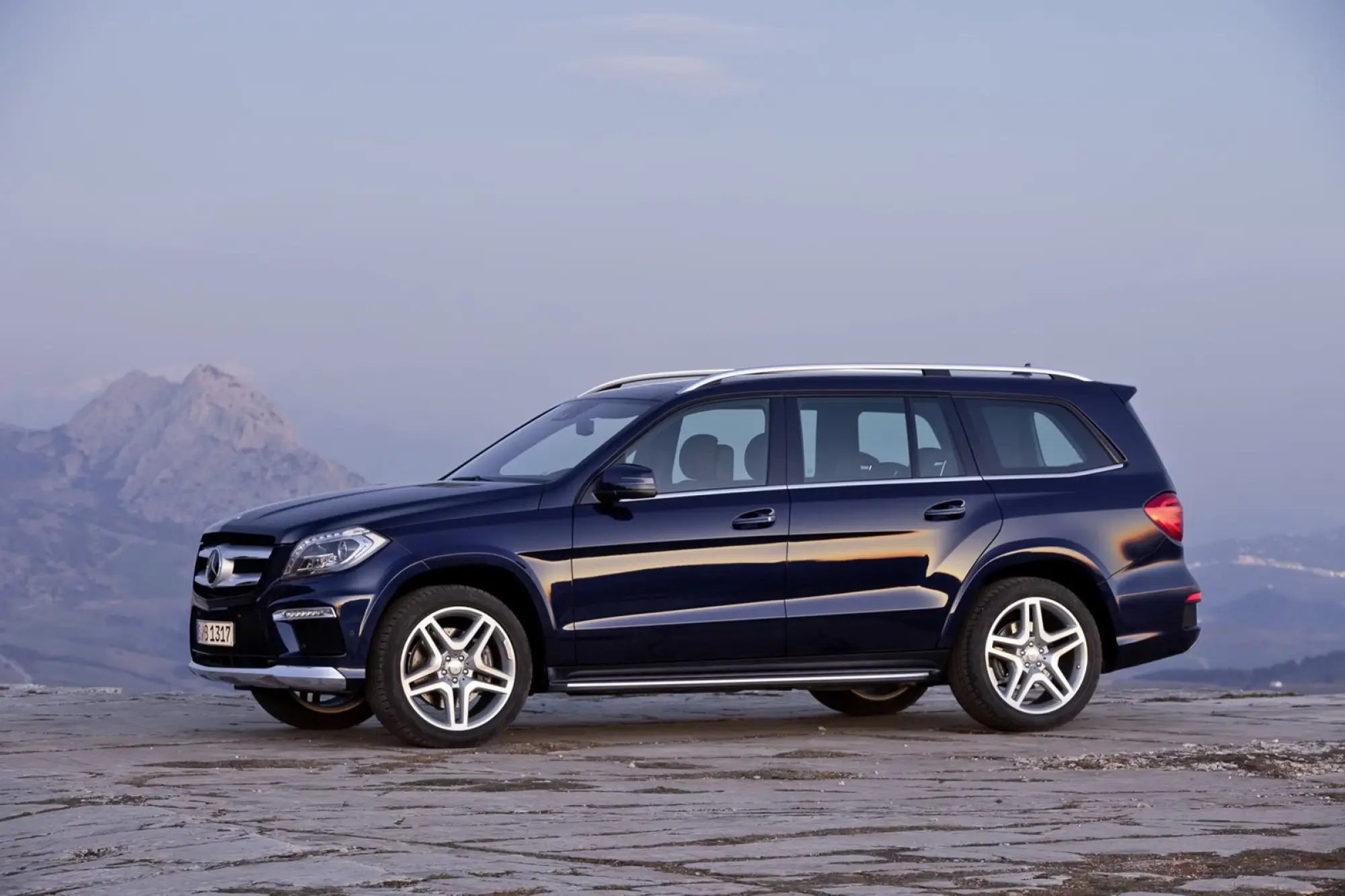 Mercedes GL 2012 foto ufficiali - 16