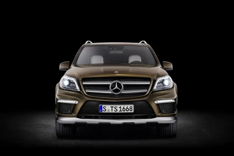 Mercedes GL 2012 foto ufficiali - 12