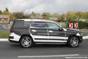 Mercedes GL 2012 spy - 7