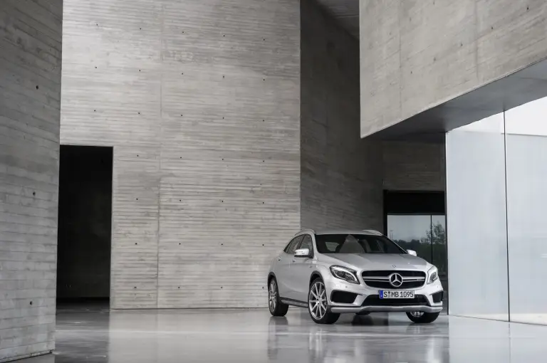 Mercedes GLA - 2014 - 21