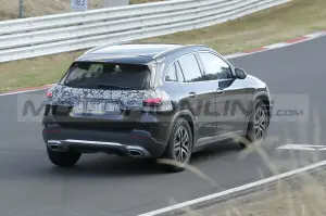 Mercedes GLA 2025 - Foto Spia 07-09-2022