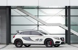 Mercedes GLA 45 AMG Concept - Foto ufficiali - 2