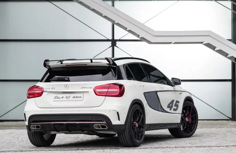 Mercedes GLA 45 AMG Concept - Foto ufficiali - 4