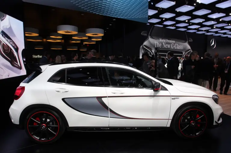 Mercedes GLA 45 AMG - Salone di Detroit 2014 - 3