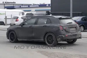 Mercedes GLA 45 AMG - 4
