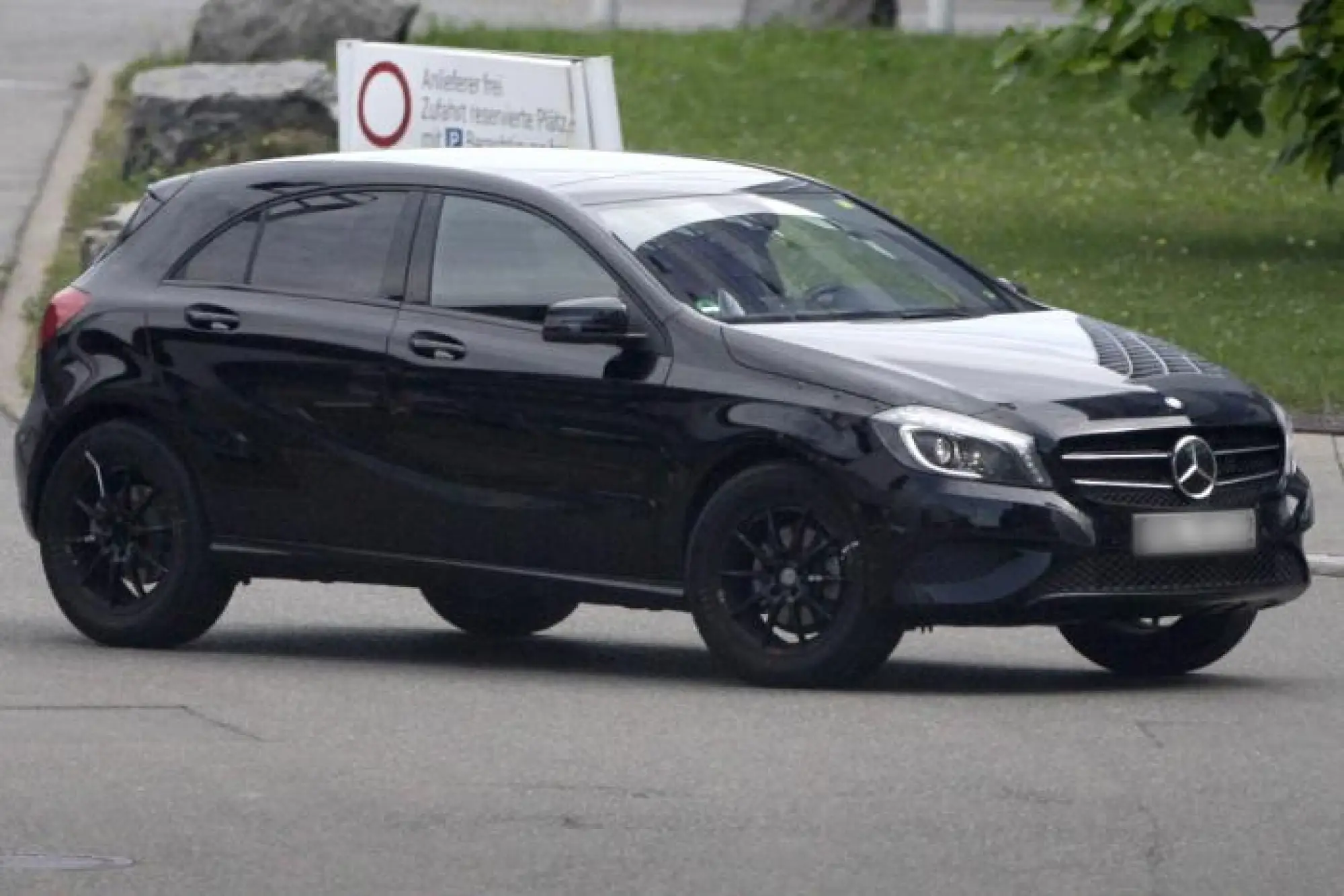 Mercedes GLA foto spia settembre 2012 - 1