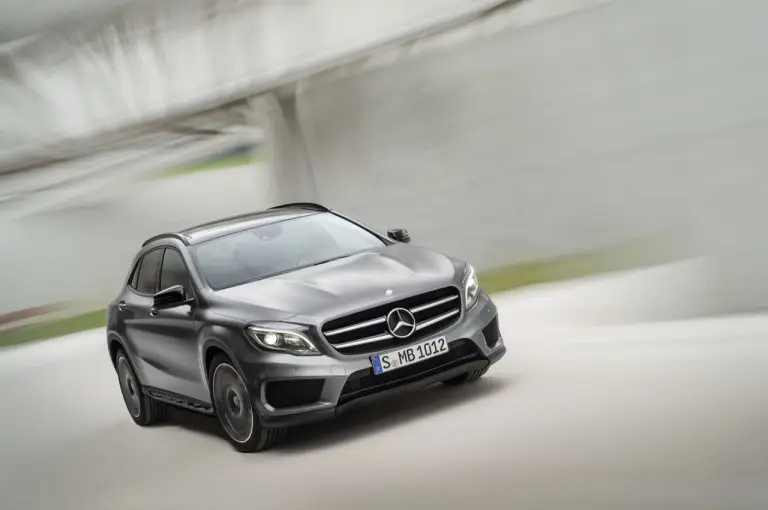 Mercedes GLA - Foto ufficiali - 13