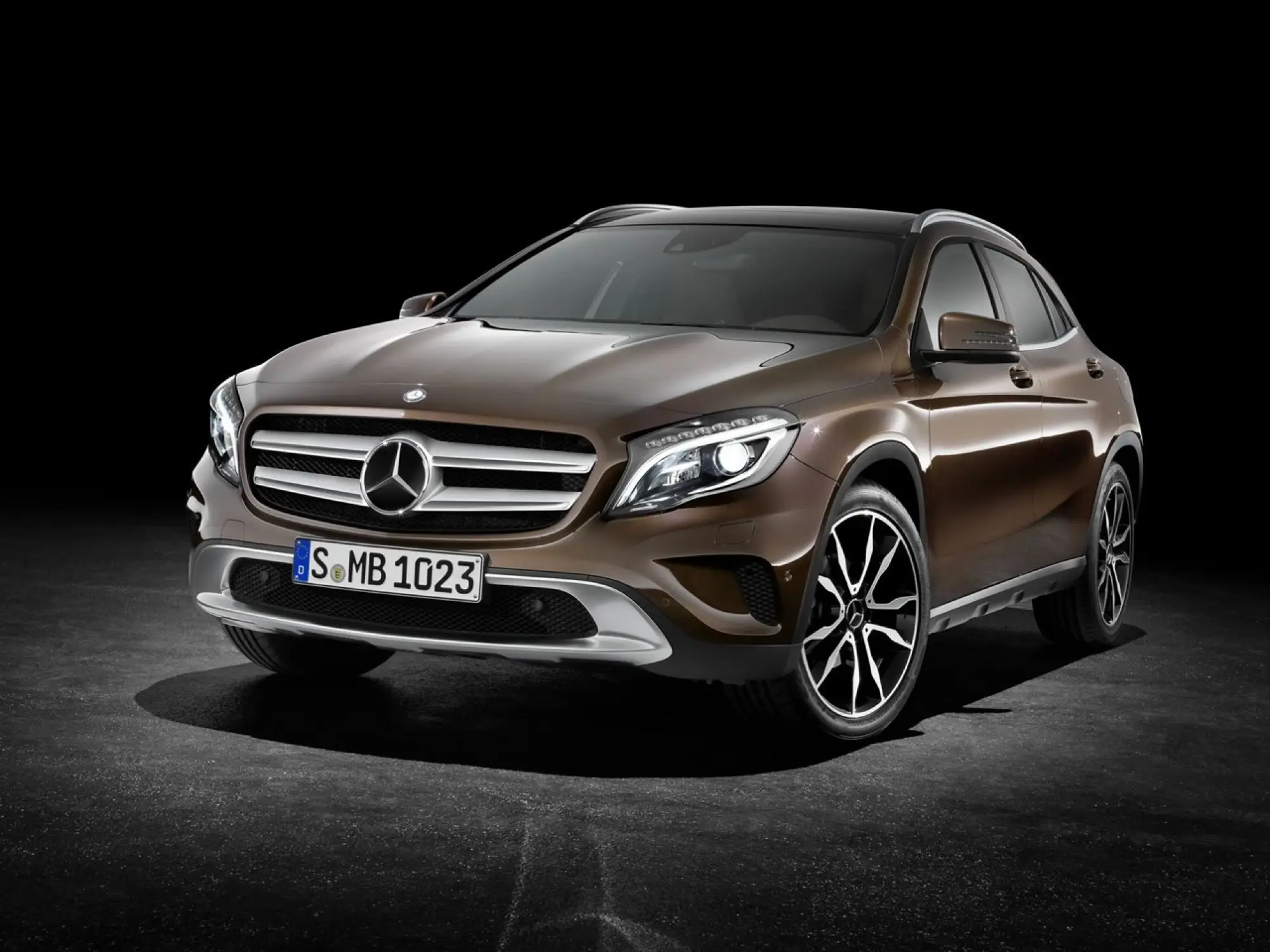 Mercedes GLA - Foto ufficiali - 16