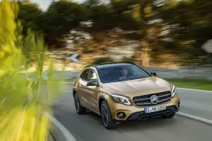 Mercedes GLA MY 2018 - 39