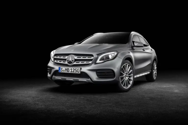 Mercedes GLA MY 2018 - 66