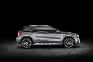 Mercedes GLA MY 2018 - 70