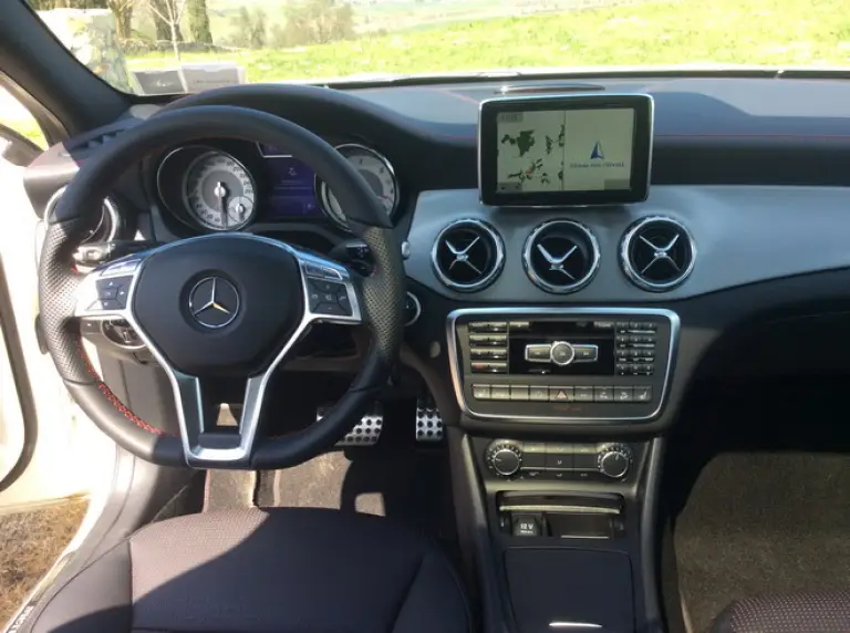 Mercedes GLA: primo contatto - 24