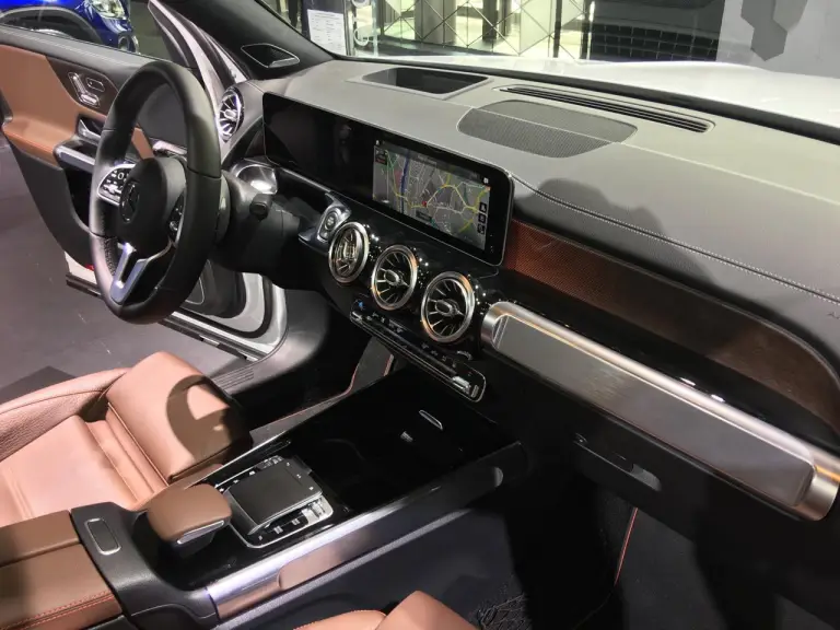 Mercedes GLB - Salone di Francoforte 2019 - 2