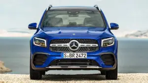 Mercedes GLB - 51