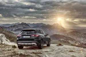 Mercedes GLC 2022 in Off-road