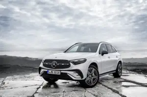 Mercedes GLC 2022 in Off-road