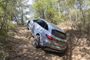 Mercedes GLC 2022 in Off-road