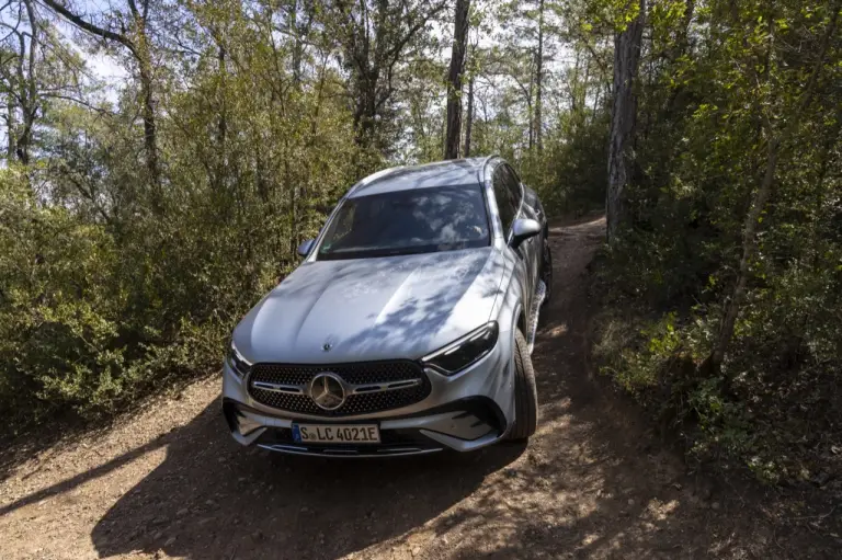 Mercedes GLC 2022 in Off-road - 25