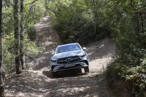 Mercedes GLC 2022 in Off-road