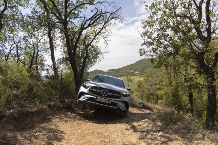 Mercedes GLC 2022 in Off-road - 38