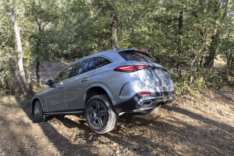 Mercedes GLC 2022 in Off-road - 42