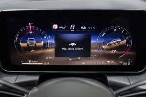 Mercedes GLC 2022 in Off-road