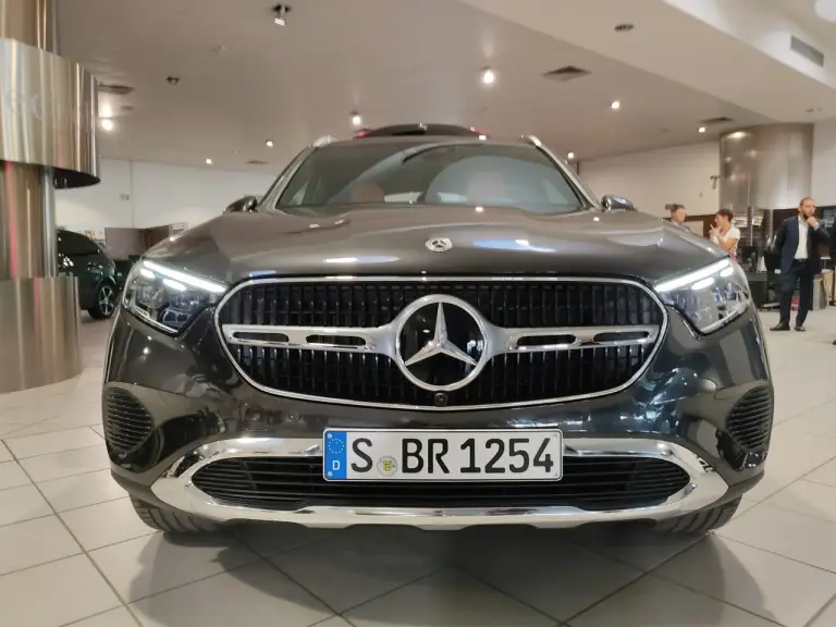 Mercedes GLC 2023 - Foto live Roma - 8