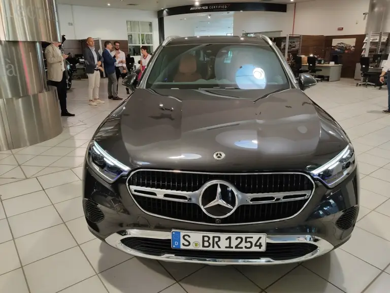 Mercedes GLC 2023 - Foto live Roma - 31