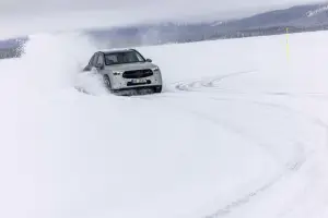 Mercedes GLC 2023 prototipo - Foto - 21