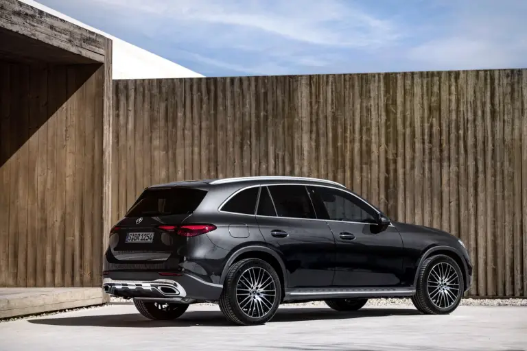 Mercedes GLC 2023 - 77
