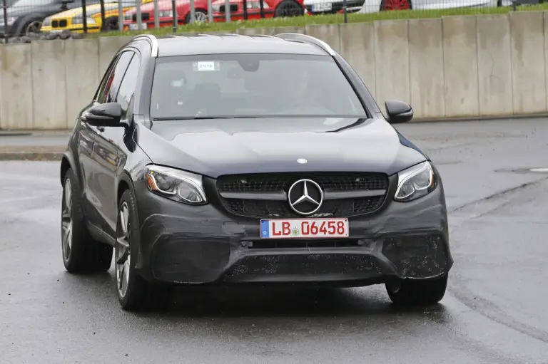 Mercedes GLC 63 AMG - foto spia maggio 2016 - 1