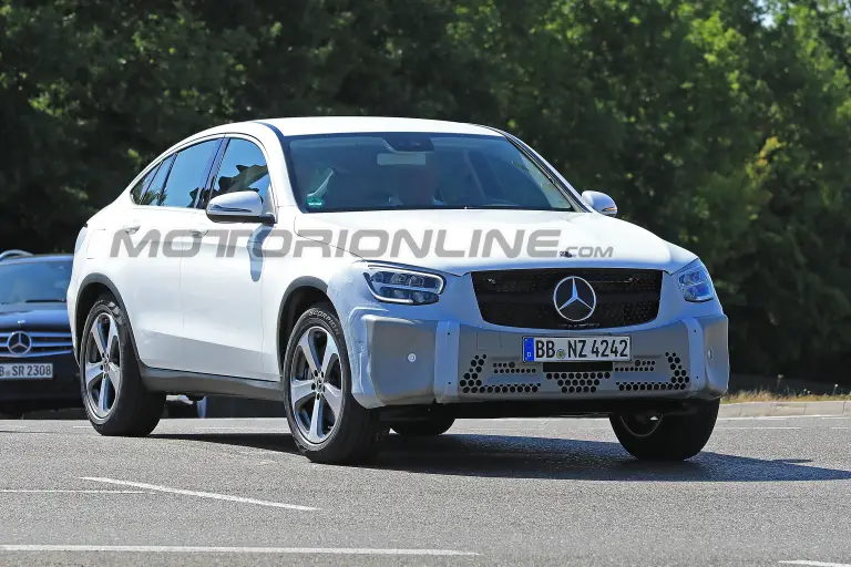 Mercedes GLC Coupe foto spia 5 luglio 2018 - 2