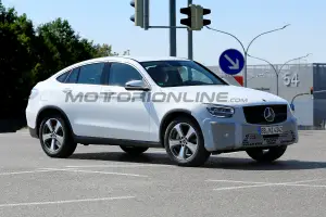 Mercedes GLC Coupe foto spia 5 luglio 2018