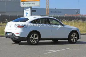 Mercedes GLC Coupe foto spia 5 luglio 2018