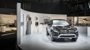 Mercedes GLC F-Cell 2017 - 11