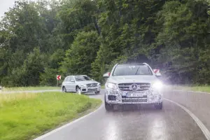 Mercedes GLC F-Cell - prototipo - 4