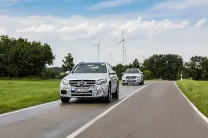 Mercedes GLC F-Cell - prototipo - 7