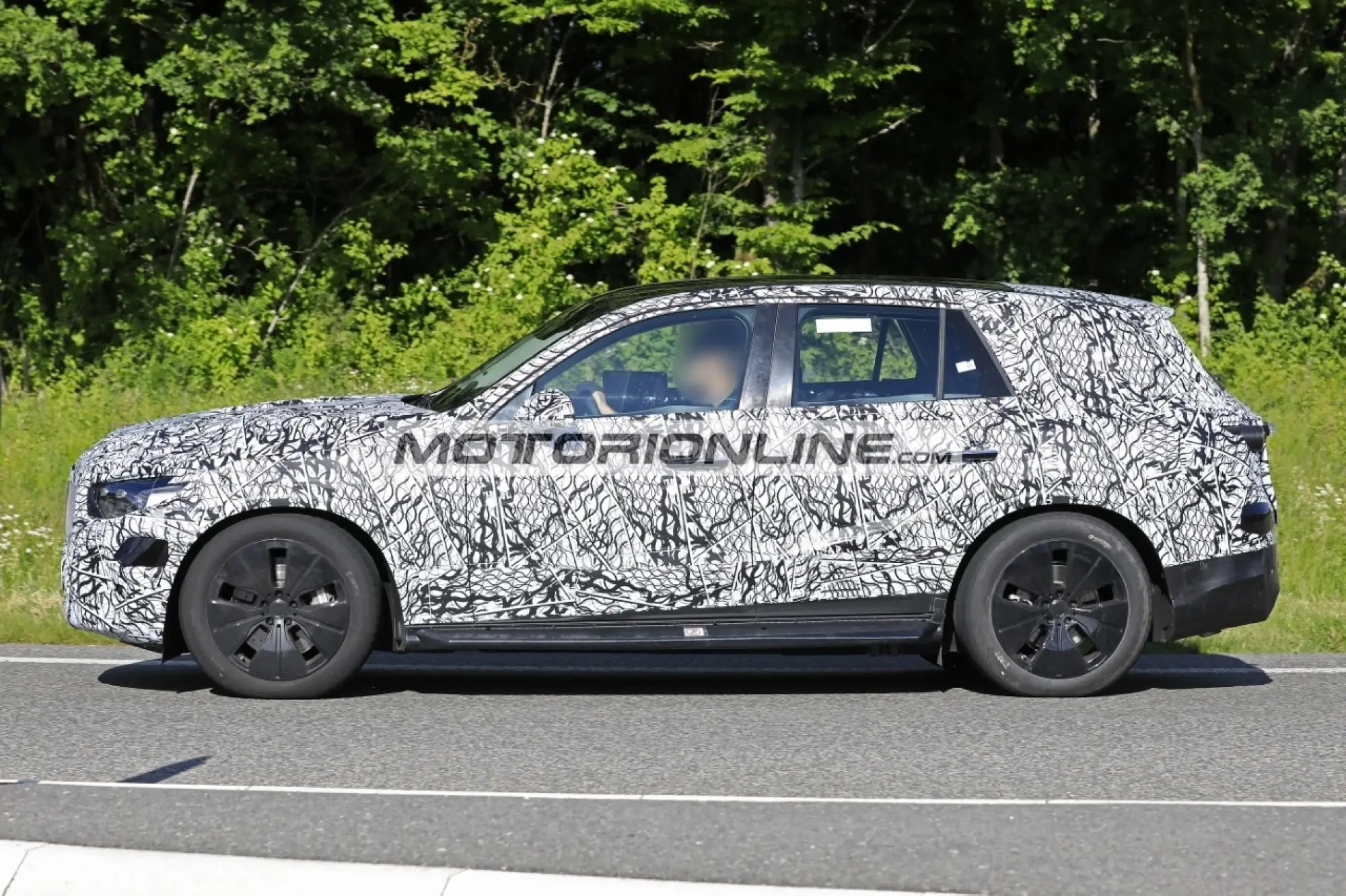 Mercedes GLC - Foto spia 29-5-2020 - 6