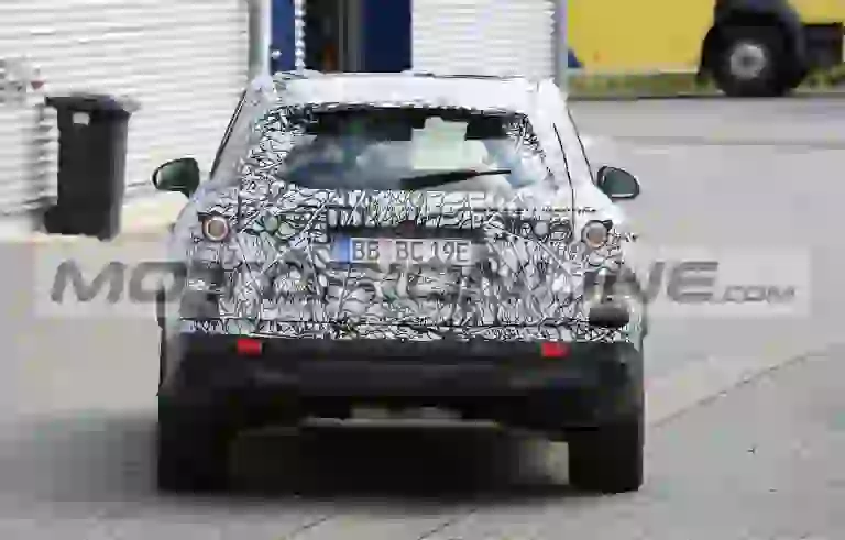 Mercedes GLC - Foto spia agosto 2020 - 5