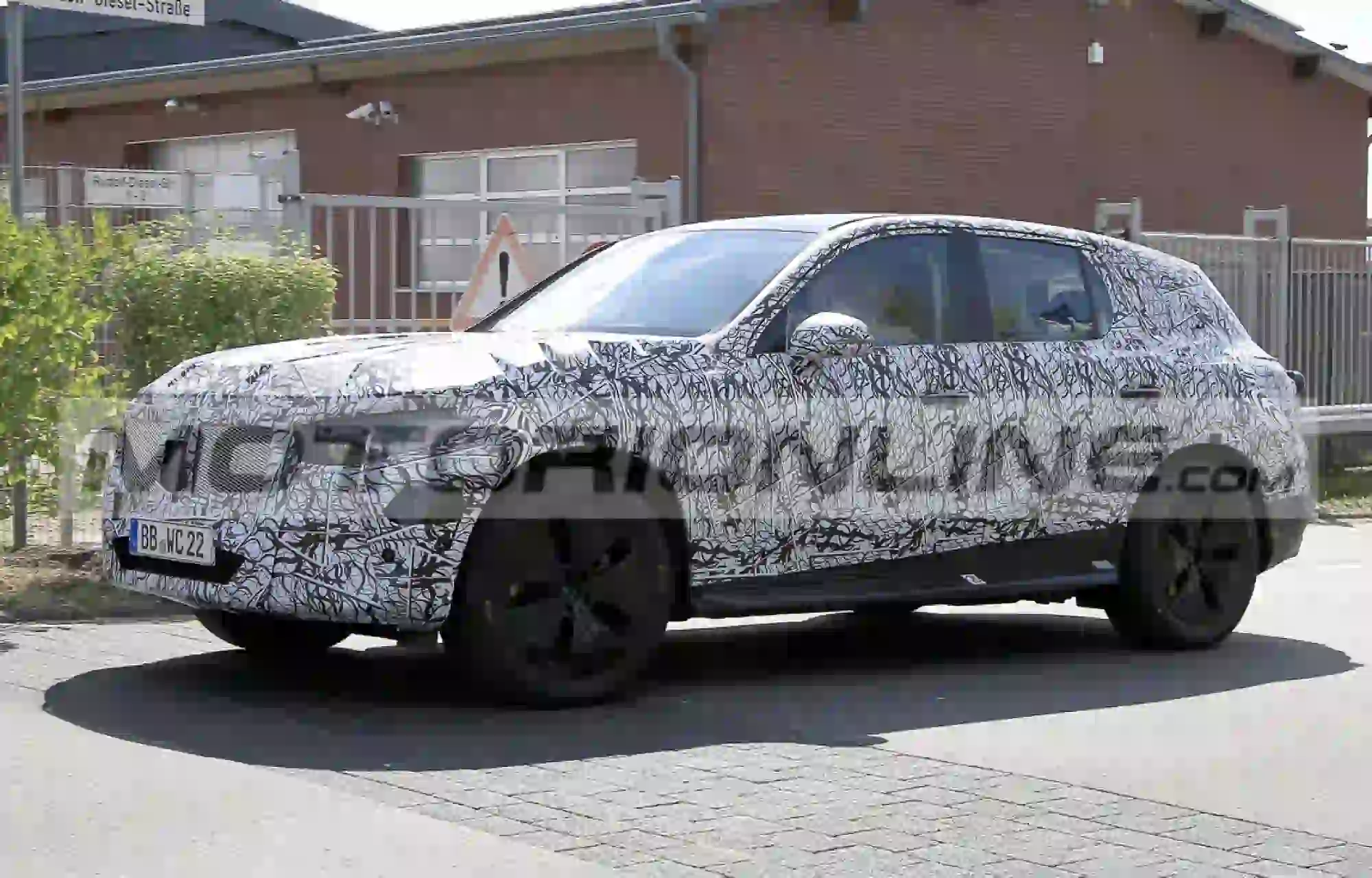 Mercedes GLC - Foto spia agosto 2020 - 7
