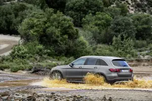 Mercedes GLC MY 2020 - 12