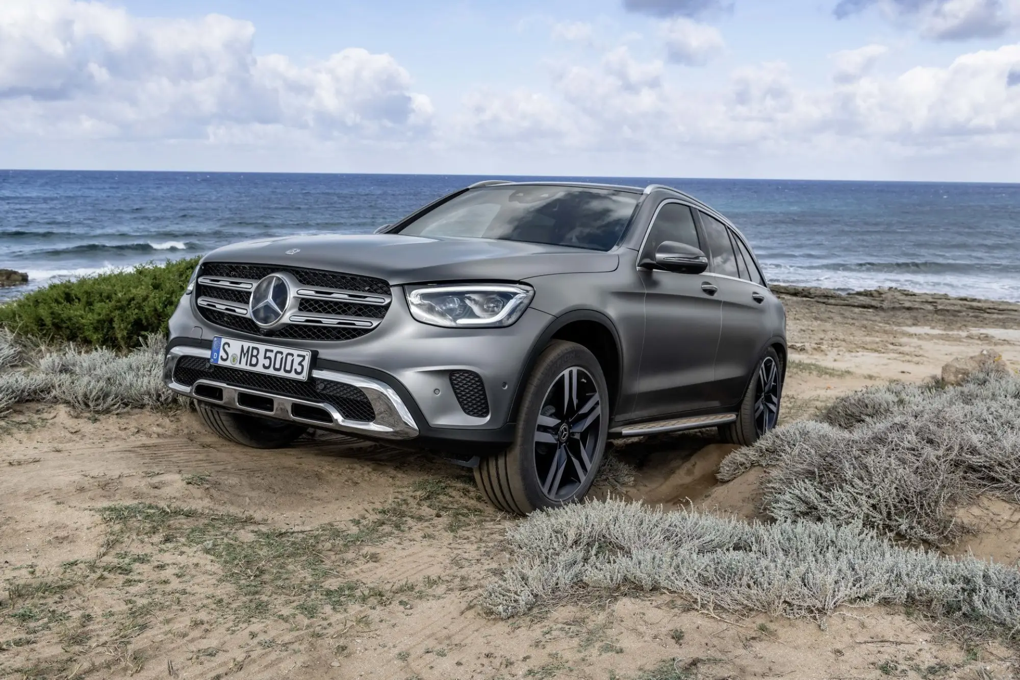 Mercedes GLC MY 2020 - 18