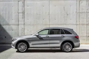 Mercedes GLC - Nuove foto ufficiali - 26