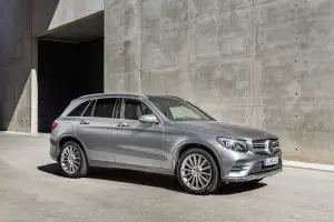 Mercedes GLC - Nuove foto ufficiali